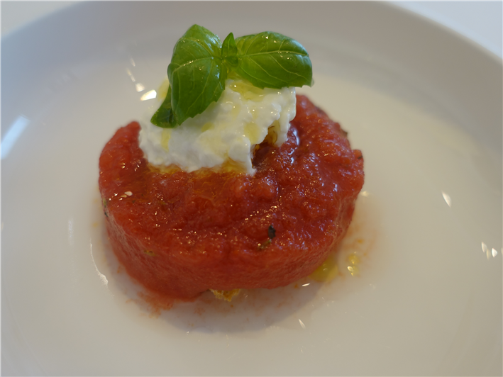 tomato canape